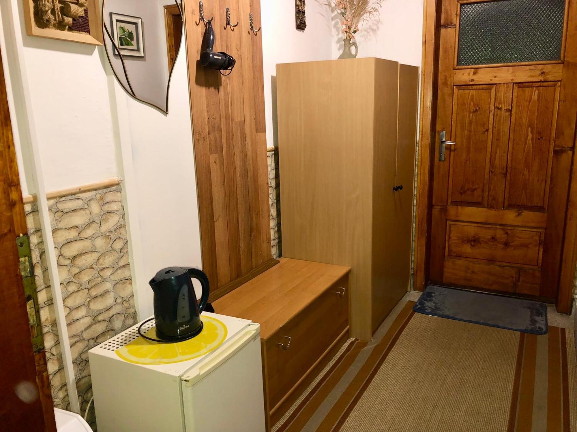 Niya Guest House Beli Iskar Eksteriør bilde